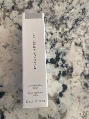Rodan + Fields White Active Hydration Serum Box